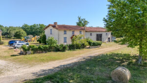 Propriété avec étang